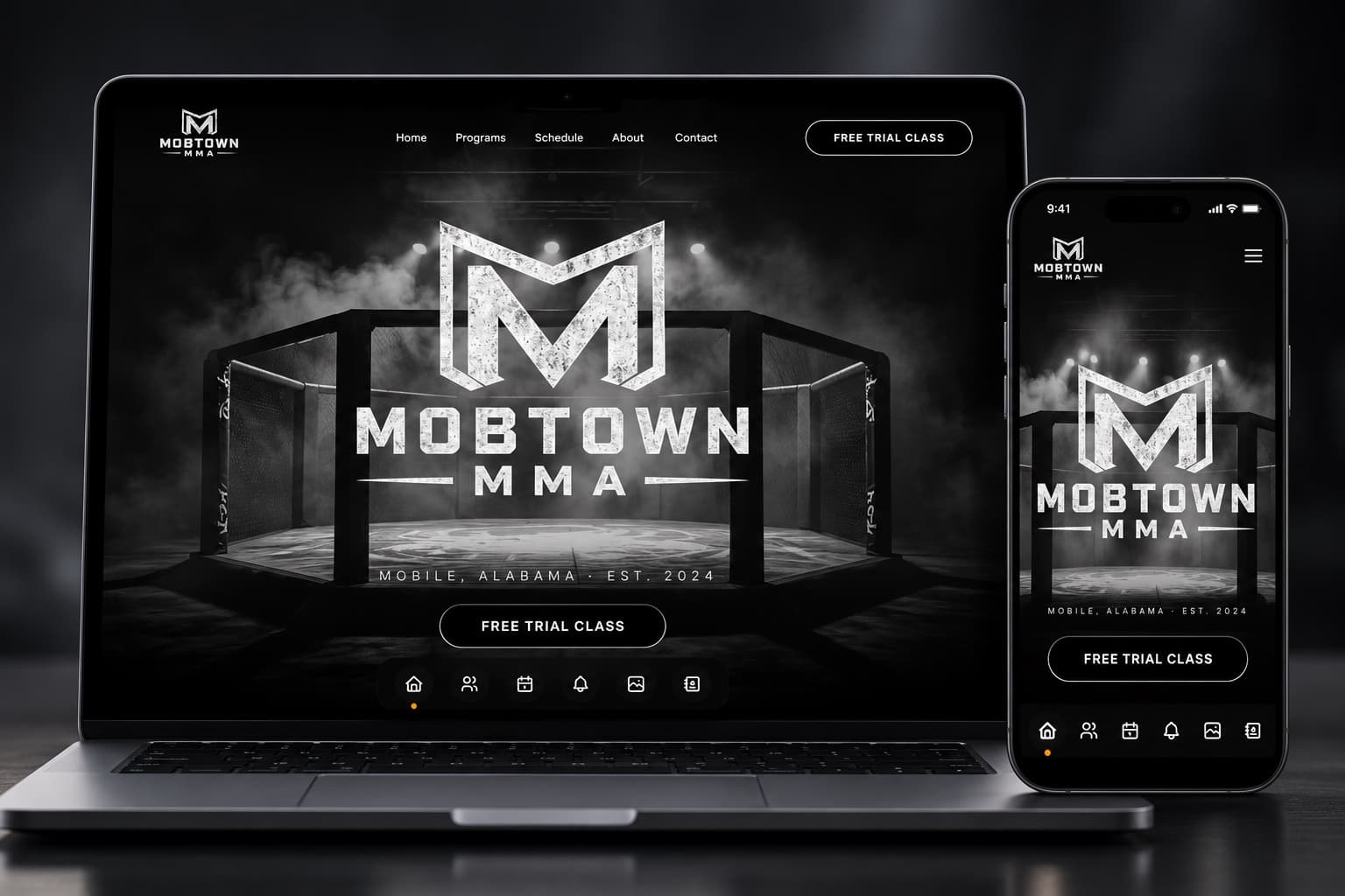 Sitio web de Mobtown MMA en laptop y teléfono, en blanco y negro con el logo sobre una jaula de MMA